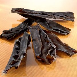 Dried Kombu seaweed for Ma Kombu dashi stock