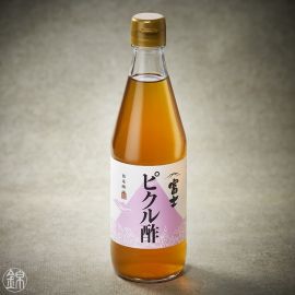 Fuji pickles condiment for vegetables and crudites