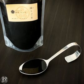 Roasted black sesame paste